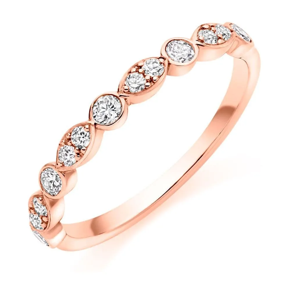 0.35cts Marquise And Round Diamond Ring