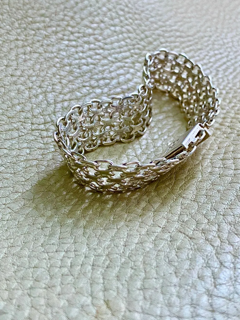 1969 Vintage Sterling Silver x link bracelet - 7.5 inch length