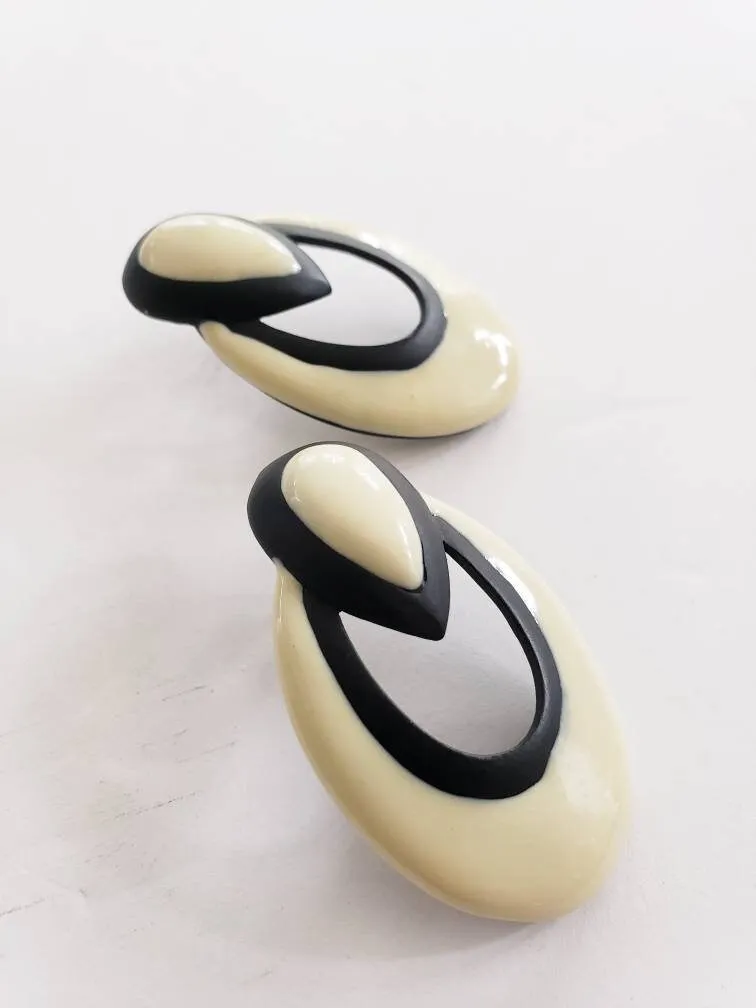 60s Earrings Cream and Black Oval & Teardrop Chunky Enamel Metal / Marcelle