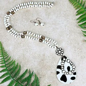 72678 - Leopard and Turquoise Beaded Necklace - Ivory