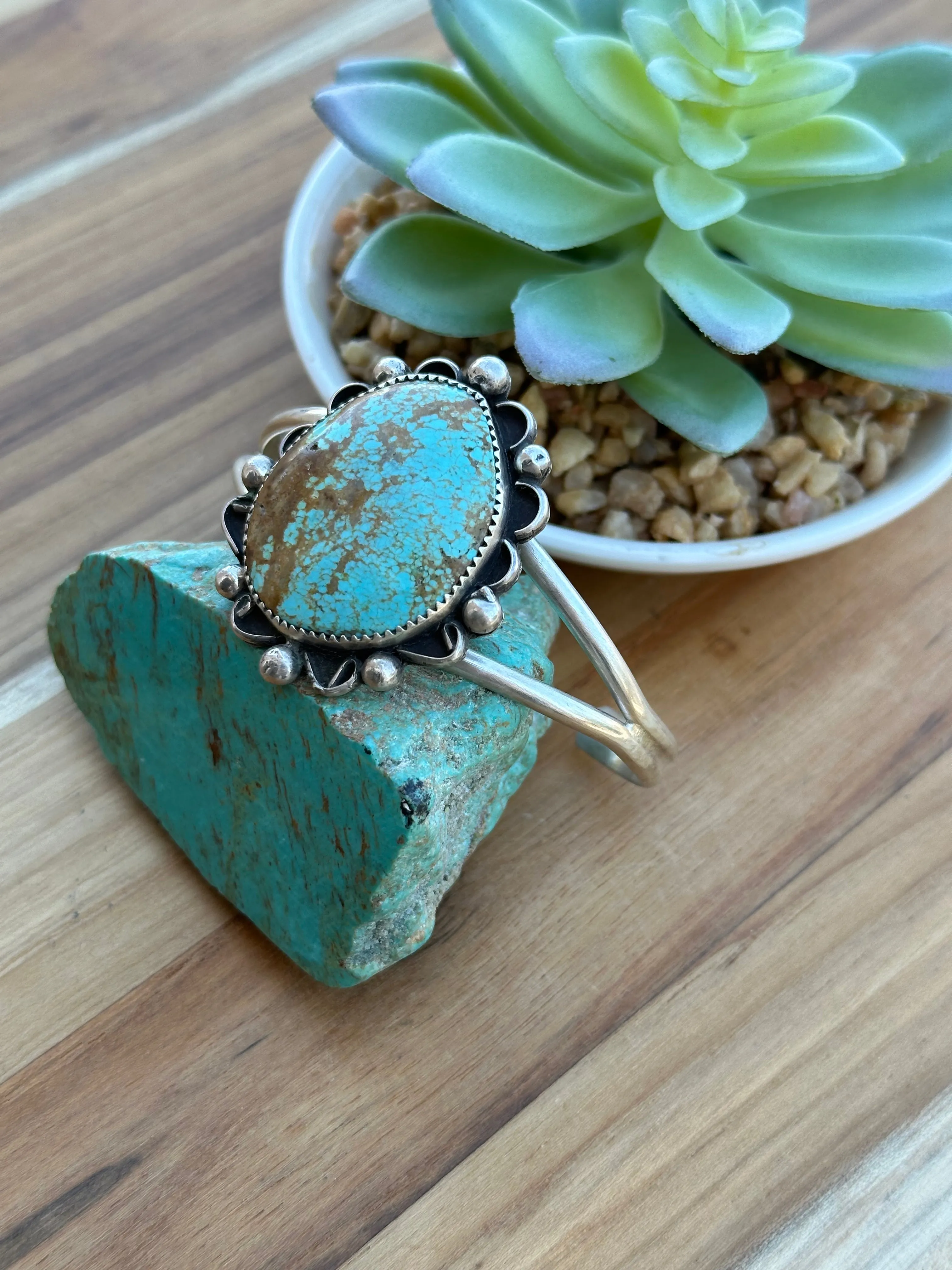 #8 Single Stone Cuff
