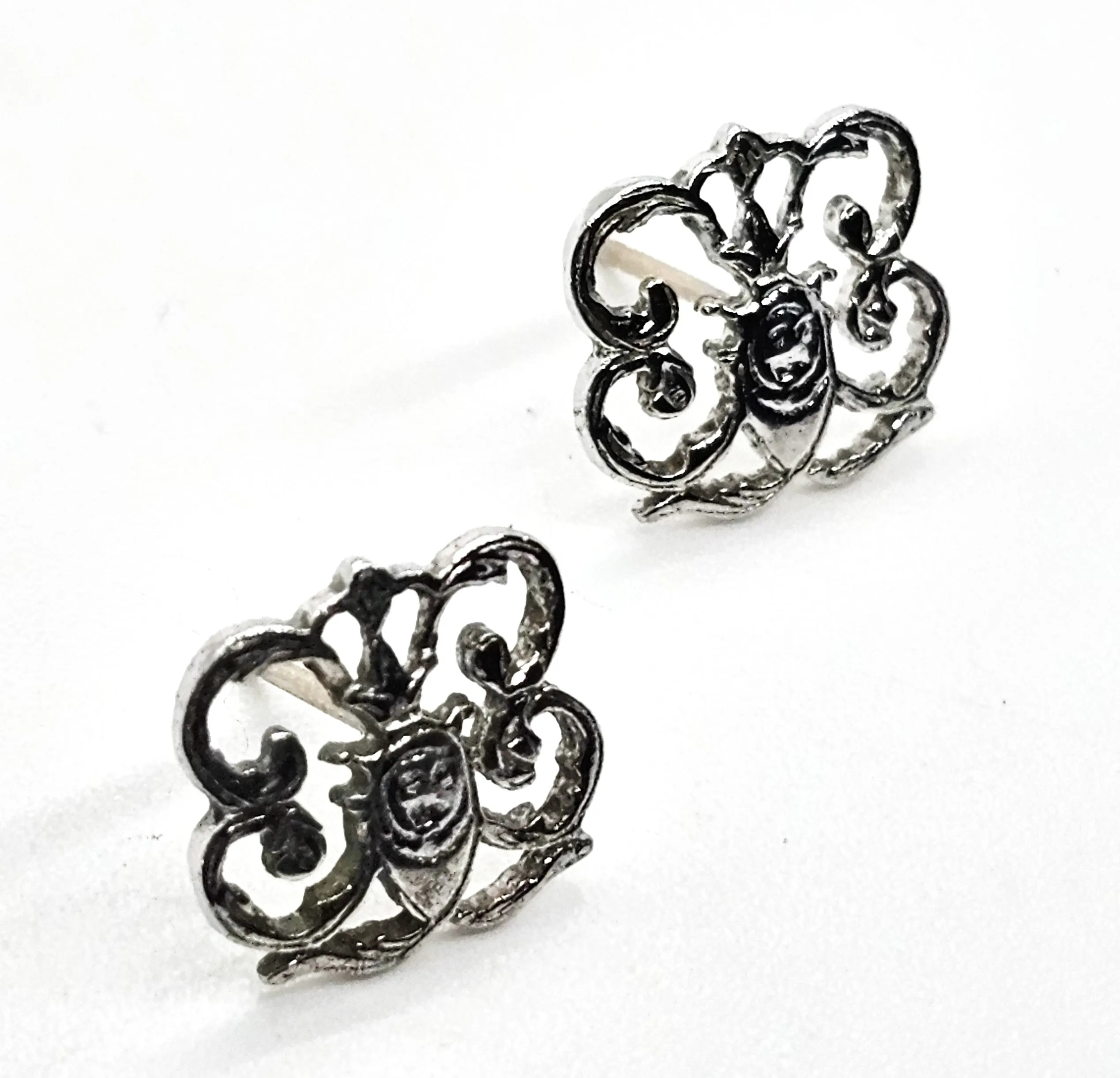 Art Nouveau open work filigree vintage sterling silver stud earrings