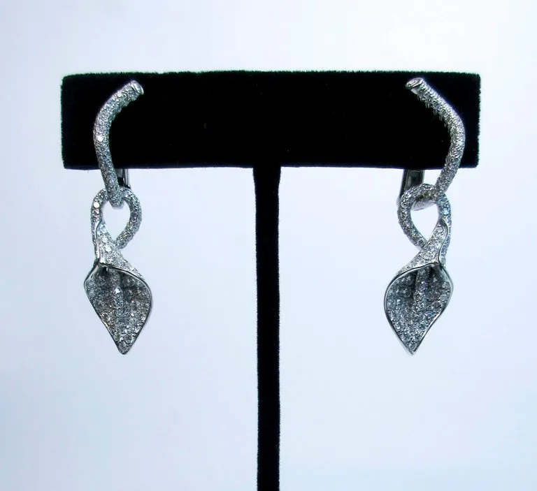 ASPREY 18 Karat White Gold and Diamond Floral Drop Earrings