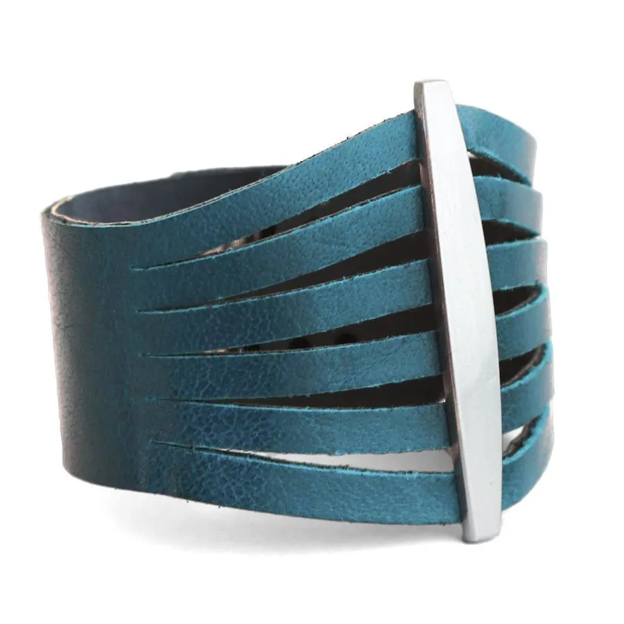 Bracelets - FLARE