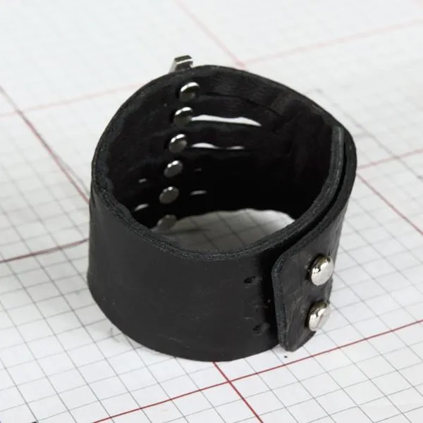 Bracelets - FLARE