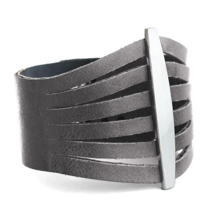 Bracelets - FLARE