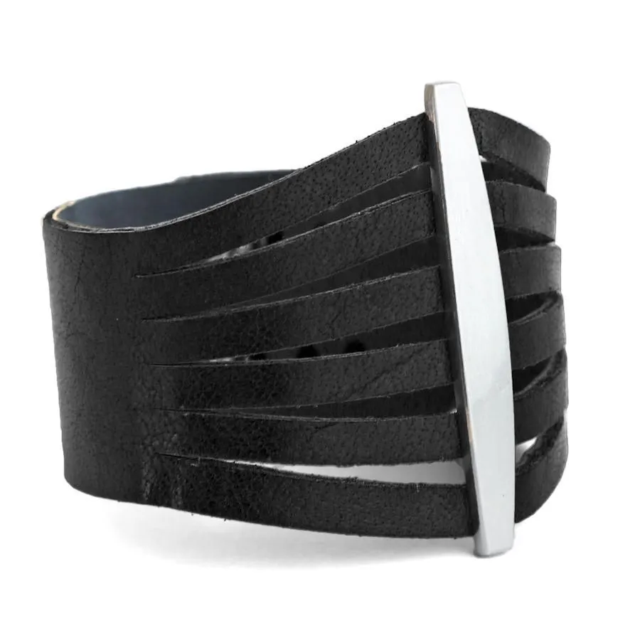 Bracelets - FLARE