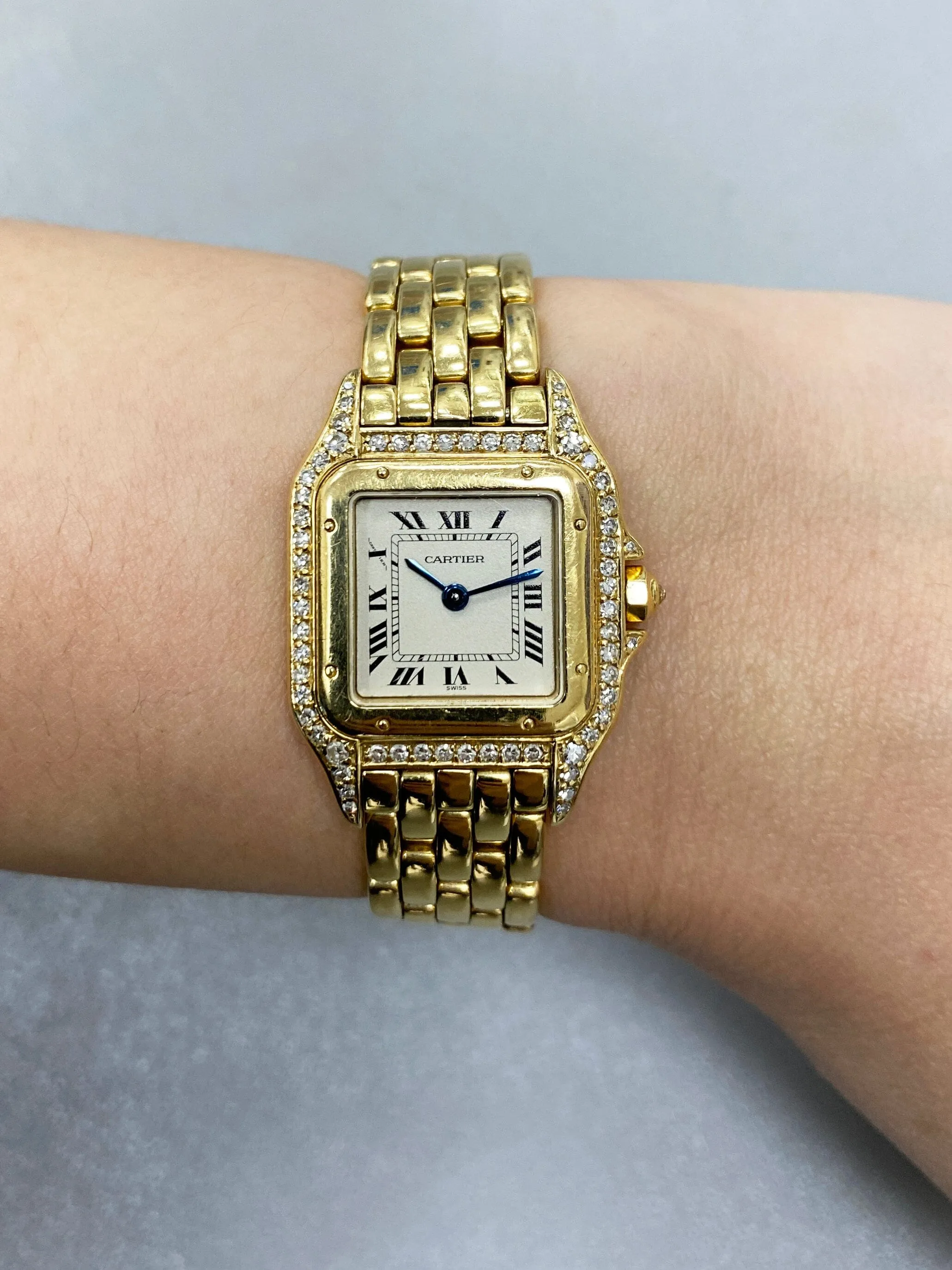 Cartier Panthere 8669 Diamond 18K Yellow Gold Ladies Watch