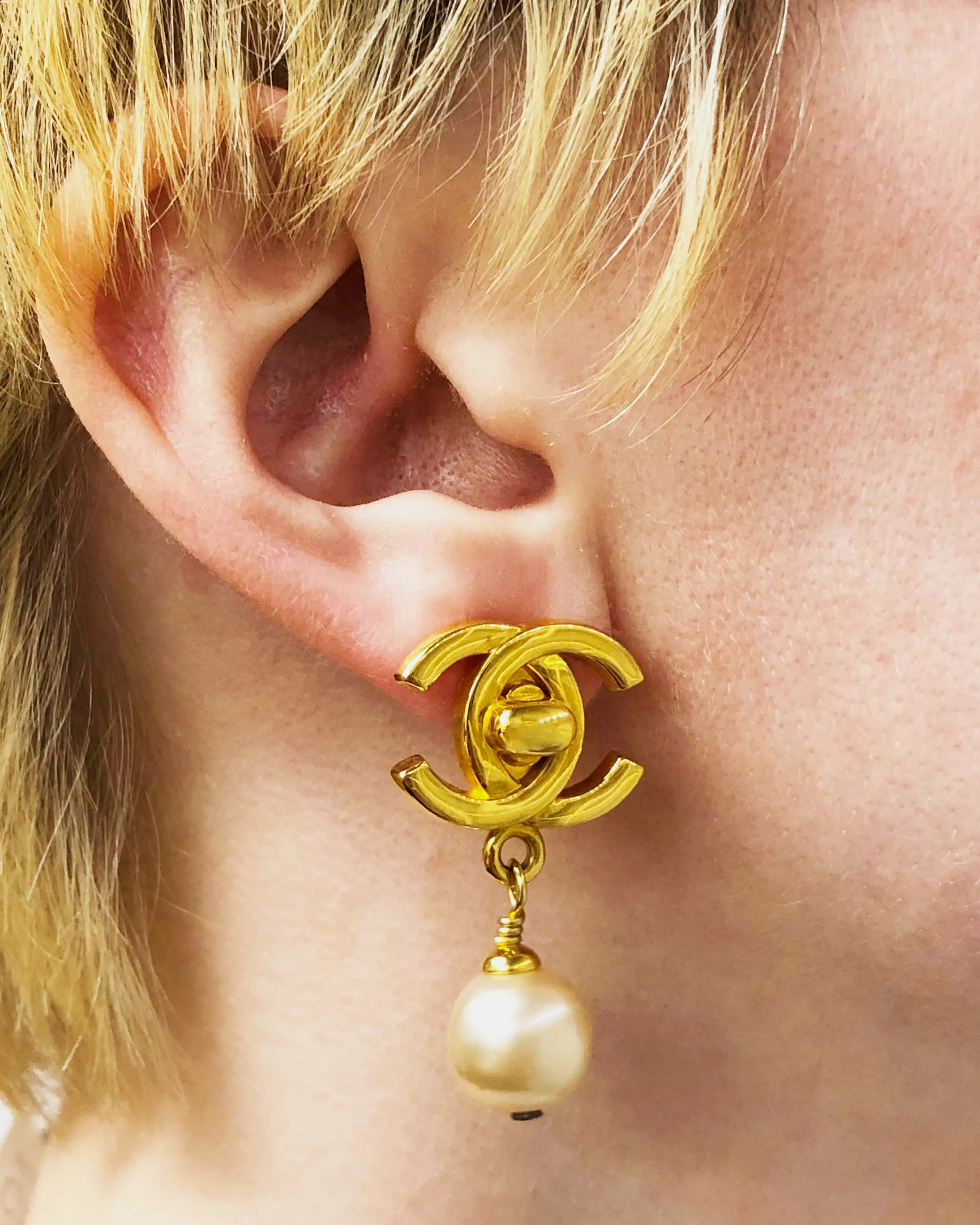Chanel Vintage Rare Gold Turnlock Pearl Drop Earrings