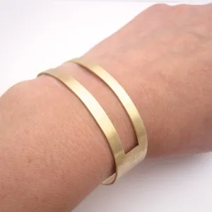 Chic Gold Tone, Brass Square Open Cut Cuff Hand-Made Bracelet - 0185