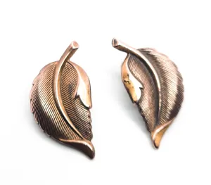 Copper leaves vintage fall autumn nature figural clip on earrings mid century