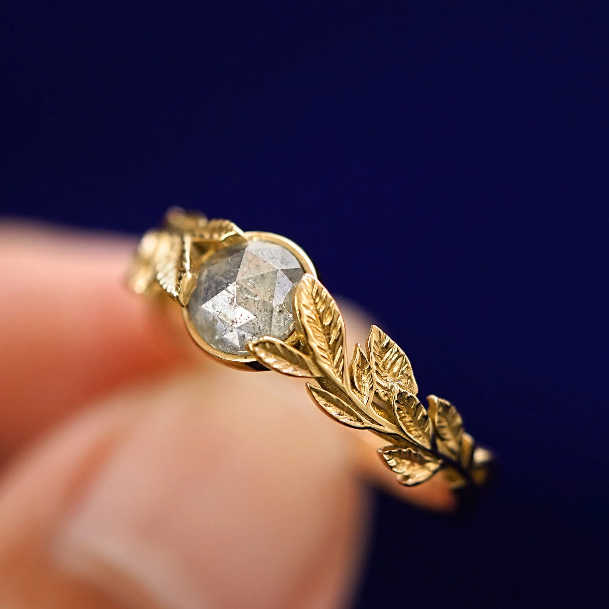 Diamond Leaves Ring