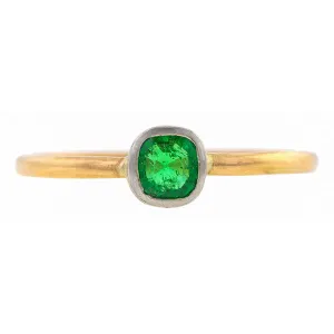 Emerald Solitaire Ring, 0.26ct.
