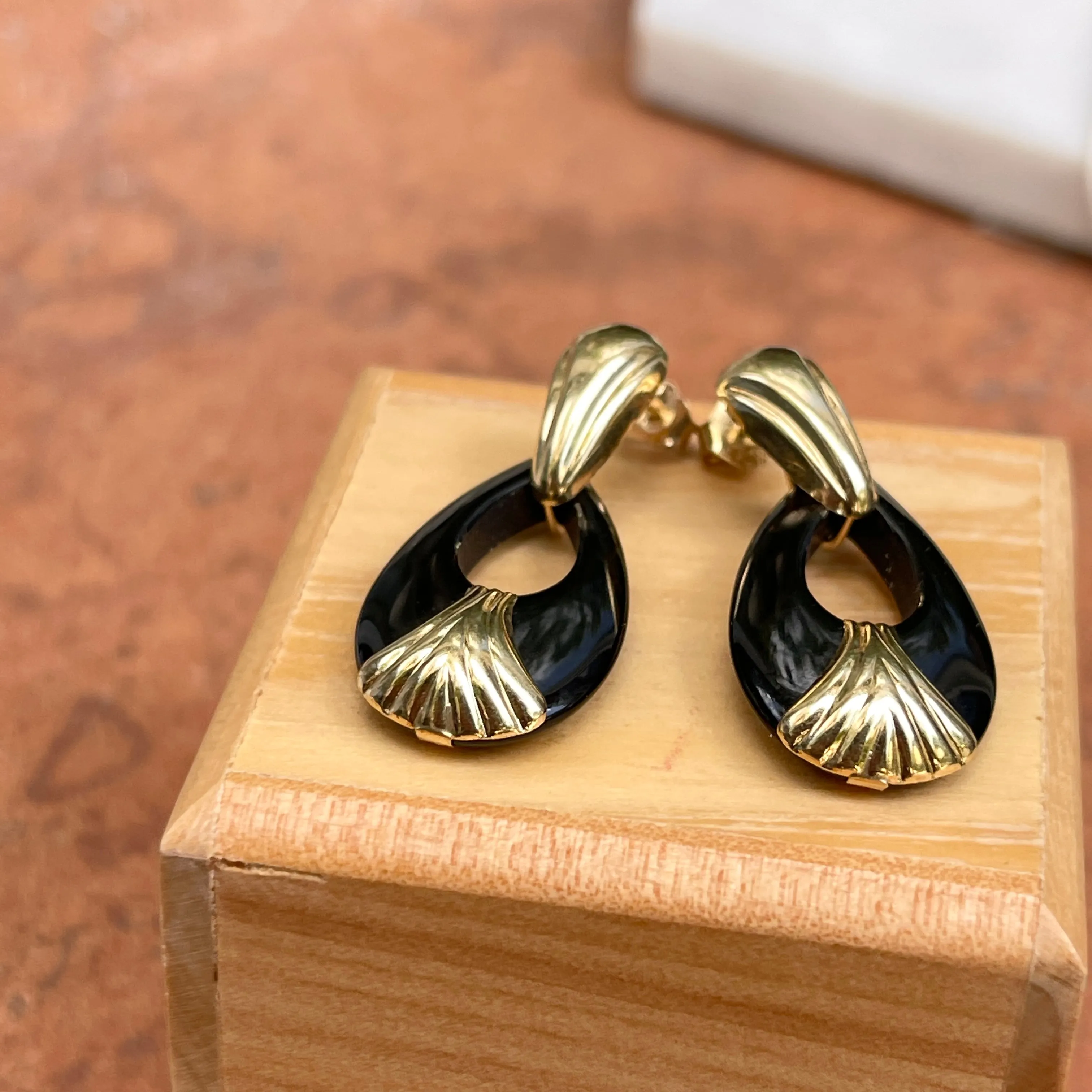 Estate 14KT Yellow Gold Door Knocker Black Onyx Omega Earrings