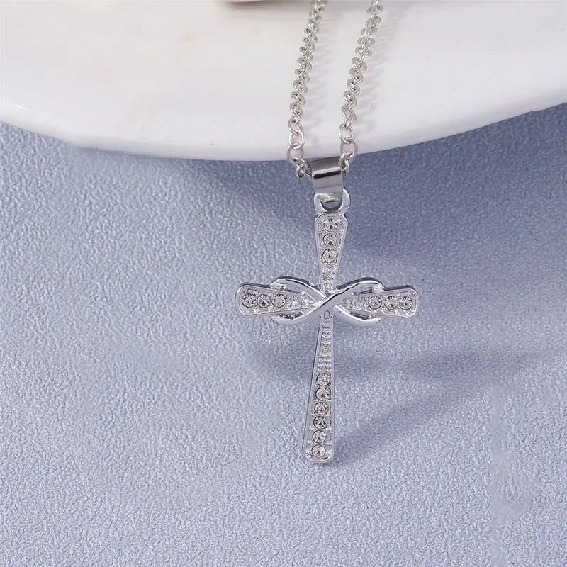 Fashion Cross Necklace for Women Men Gold Silver Color Dazzling Crystal Jesus Crucifix Necklace Christian Jewelry Wholesale