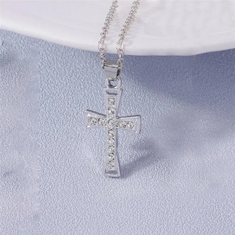Fashion Cross Necklace for Women Men Gold Silver Color Dazzling Crystal Jesus Crucifix Necklace Christian Jewelry Wholesale