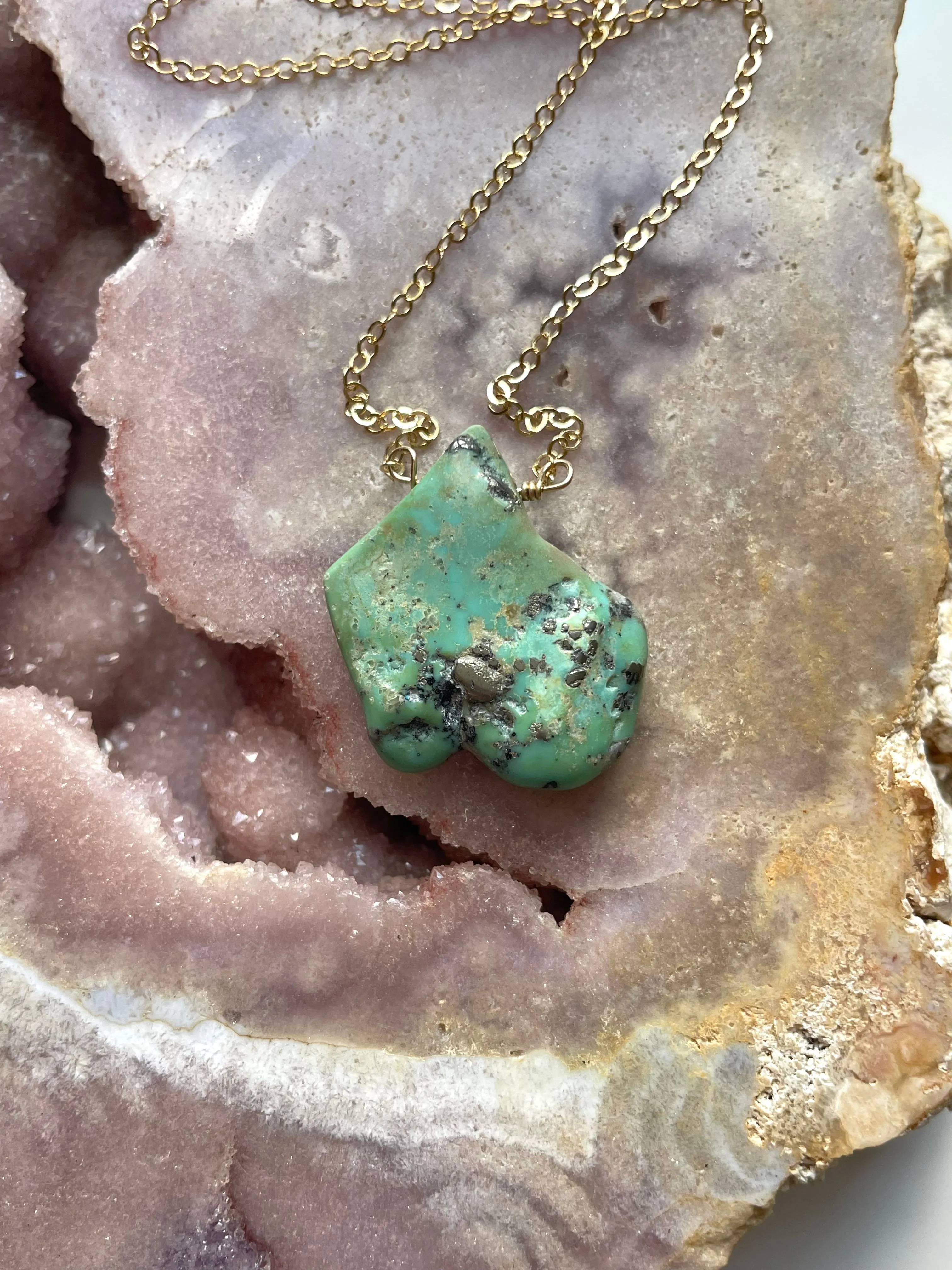 Genuine Arizona Turquoise Necklace  Crystal Necklace