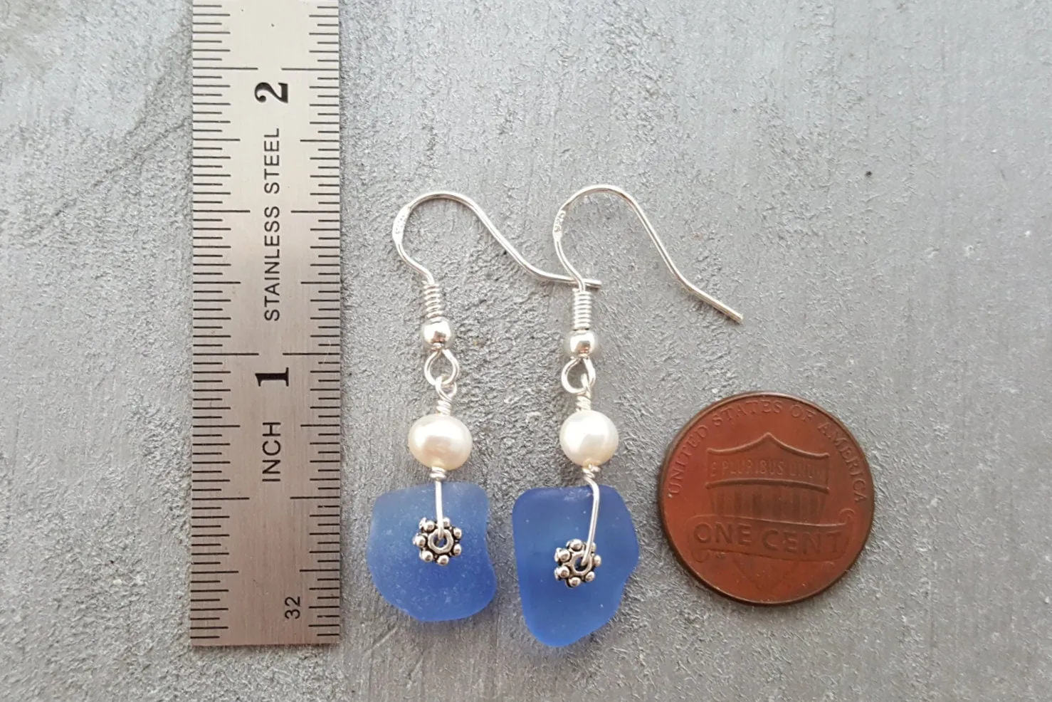 Handmade in Hawaii,, Genuine surf tumbled natural Cobalt sea glass earrings, Rare match for a nice pair, Natural pearl, Birthday Gift