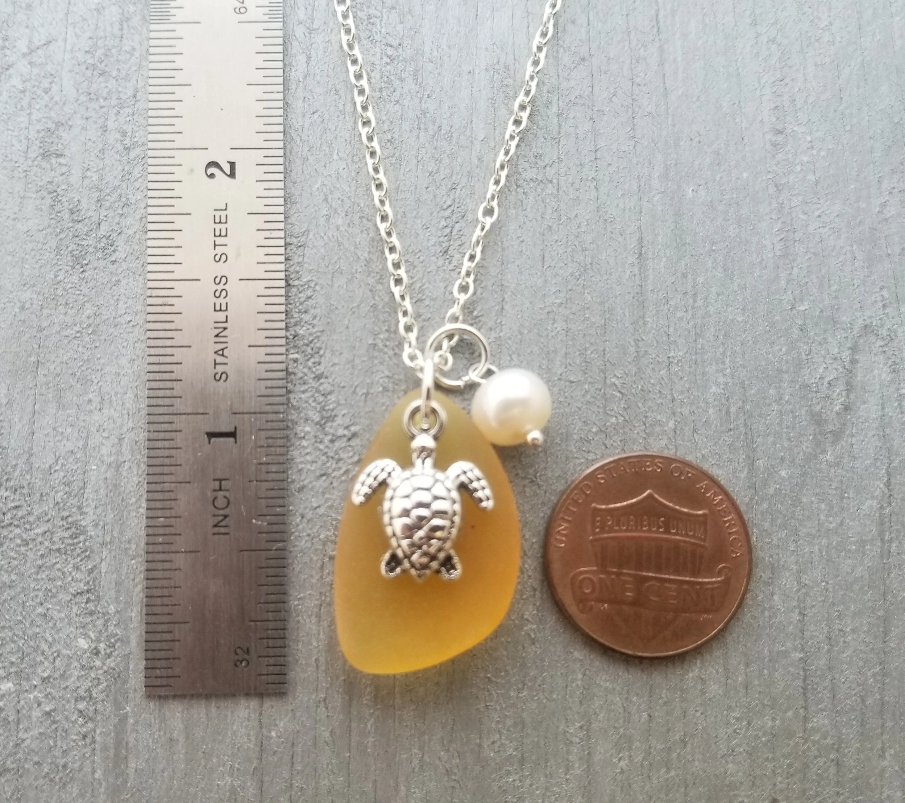 Hawaiian Jewelry Sea Glass Necklace, Turtle Necklace Topaz Yellow Necklace Unique Beach Sea Glass Jewelry Birthday Gift(November Birthstone)