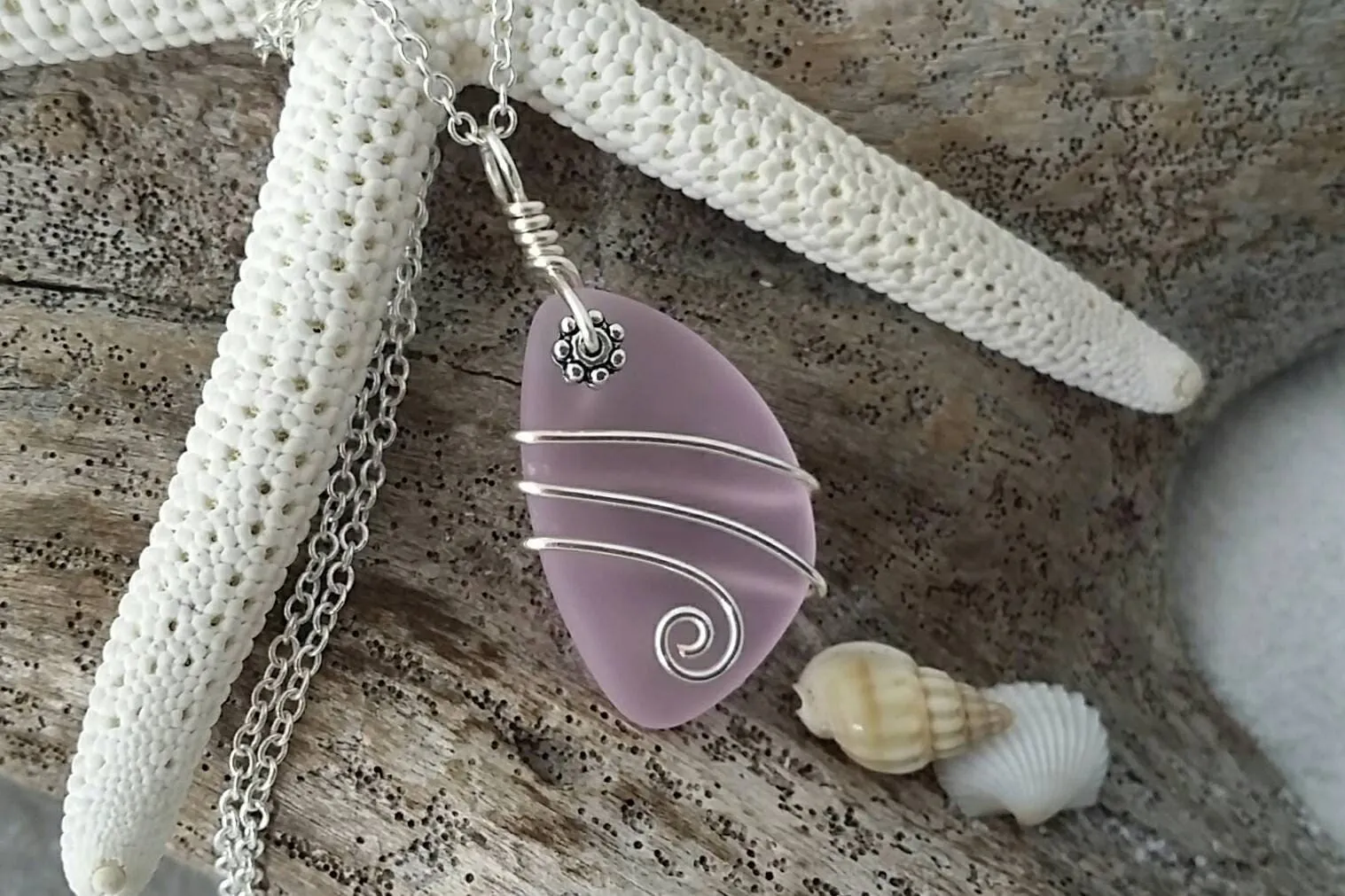 Hawaiian Jewelry Sea Glass Necklace, Wire Pink Necklace, Unique Beach Sea Glass Jewelry Birthday Gift (October Birthstone Jewelry For Women)