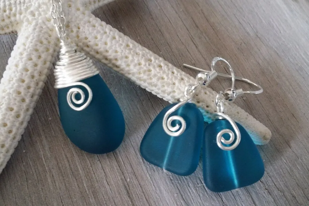 Hawaiian Jewelry Sea Glass Set, Teal Wire Wrapped Necklace Earrings Jewelry Set, Beachy Sea Glass Jewelry For Women Unique Jewelry Set