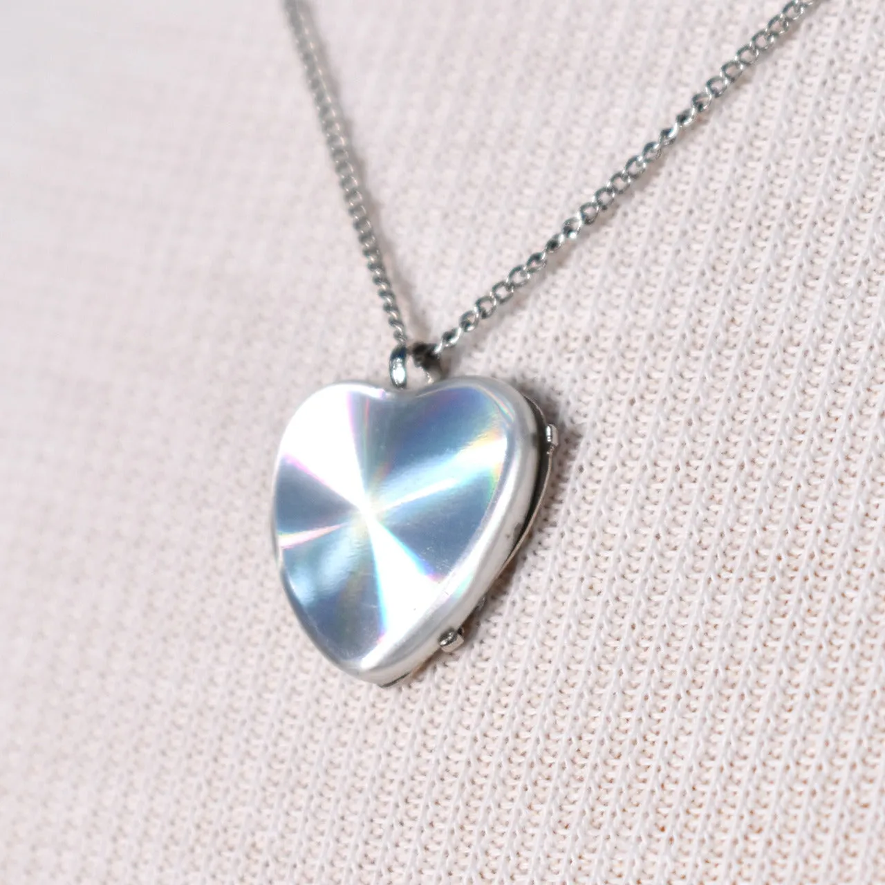 Iridescent Heart Necklace Set