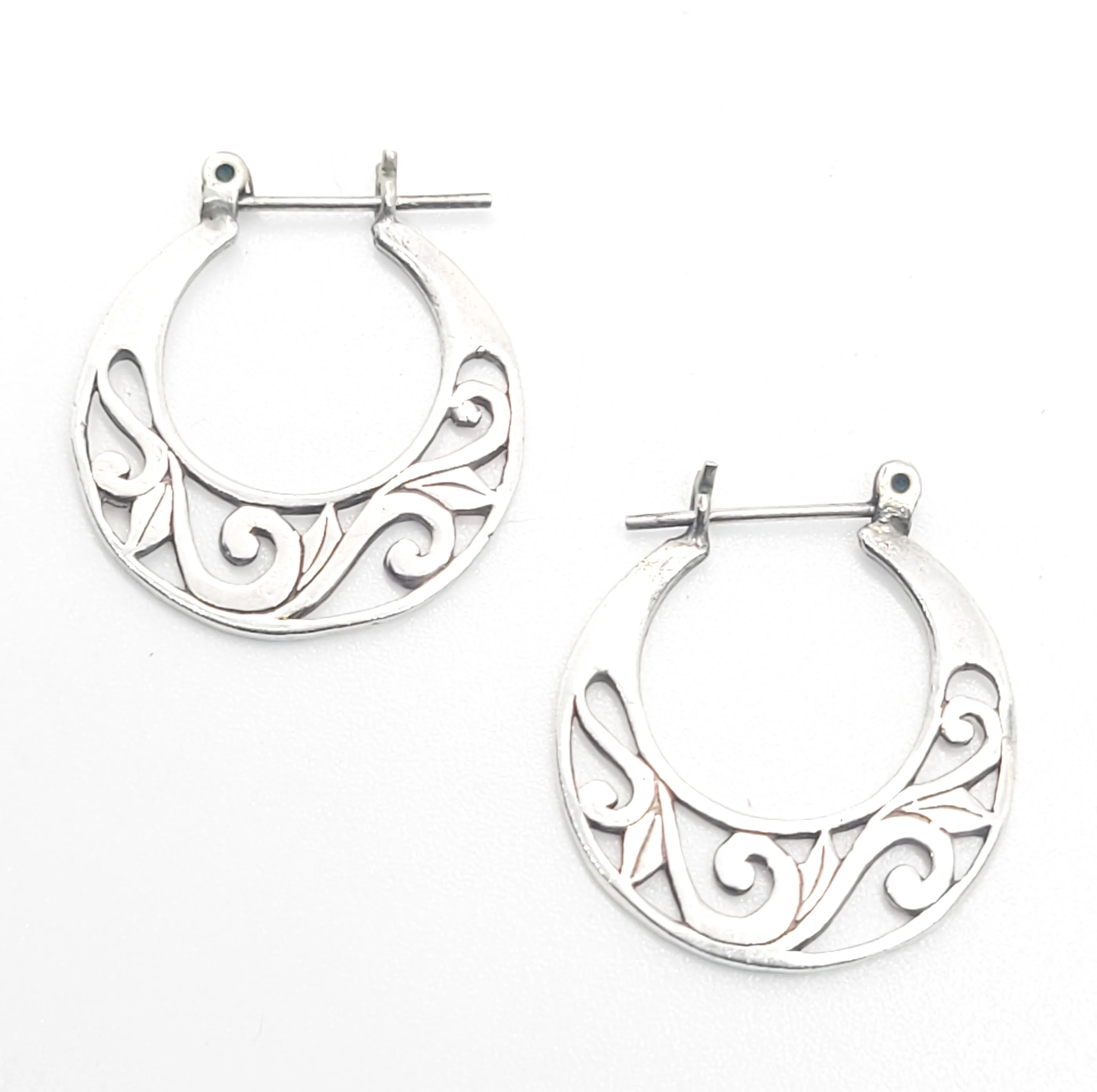 Jezebel retro open work hoop signed vintage sterling silver earrings