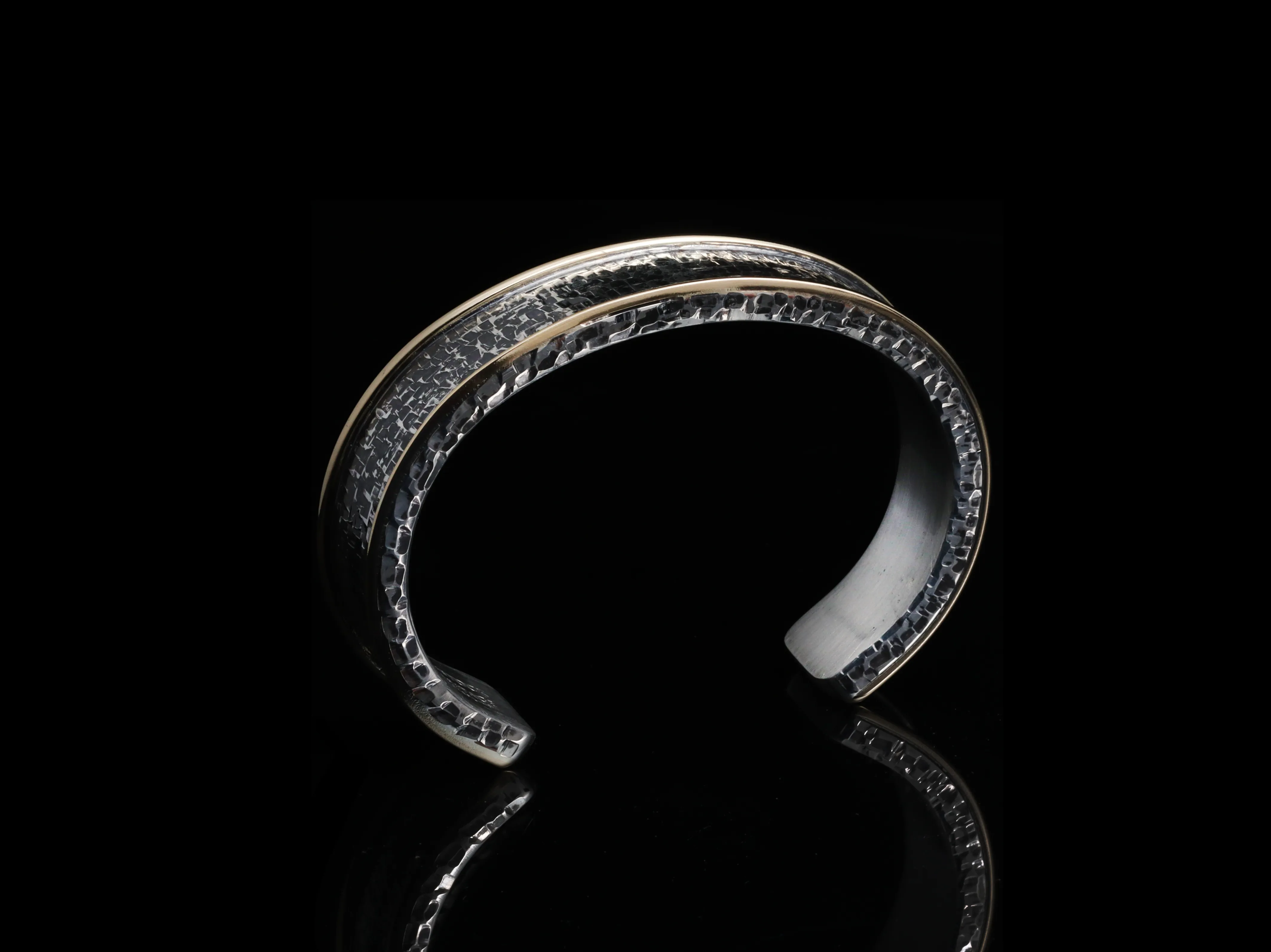 K Style Cuff with Wire