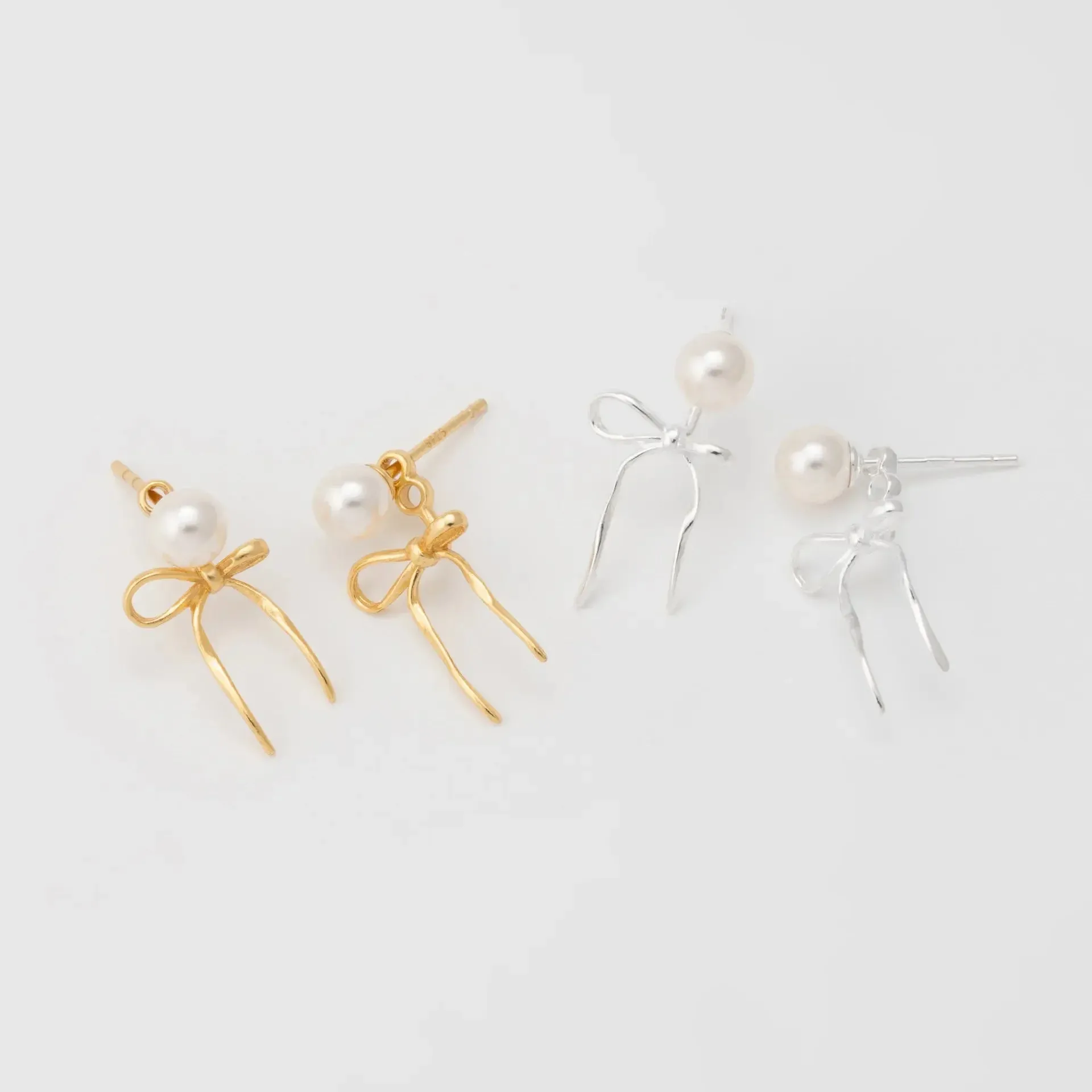 Kawaii Vintage Bowknot Pearl Butterfly Stud Earrings 🦋✨ Trendy Stainless Steel Jewelry for Women 2024