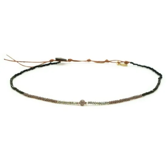 L1 QUARTZ CRYSTAL NECKLACE BLACK