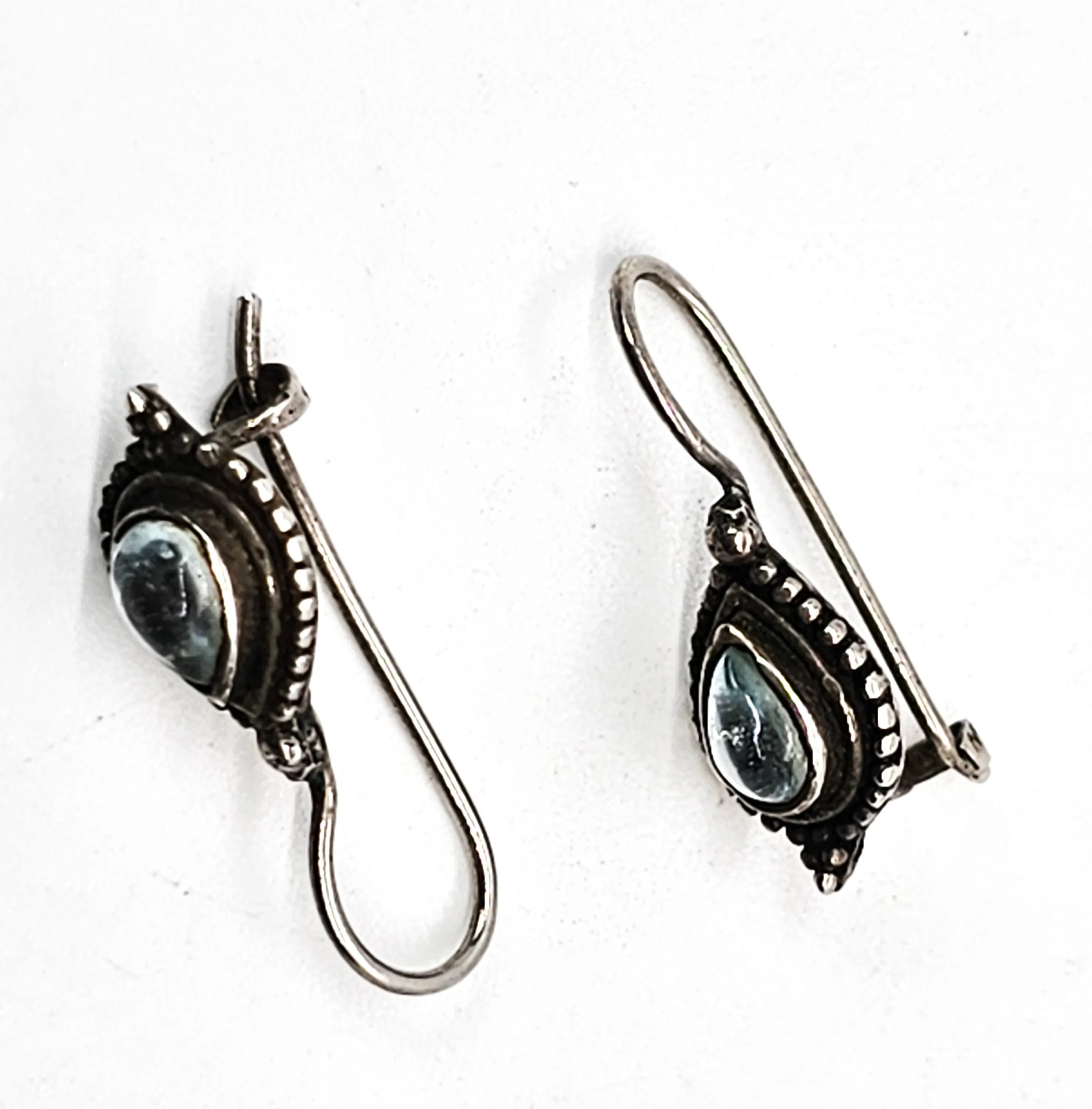 Marcella Cat's eye tear drop Bali Balinese vintage sterling silver earrings