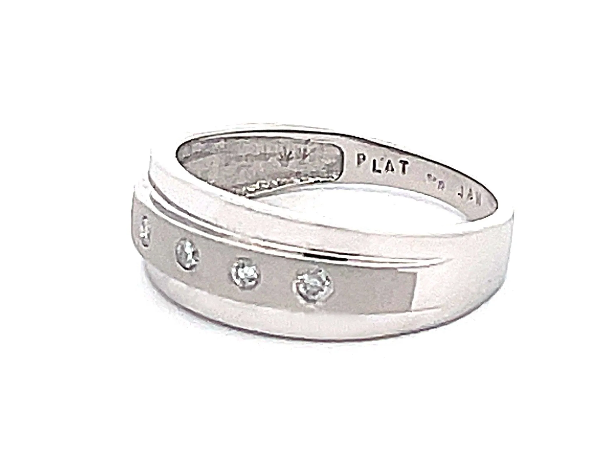 Mens 5 Brilliant Cut Diamond Satin Finish Center Band Ring in Platinum