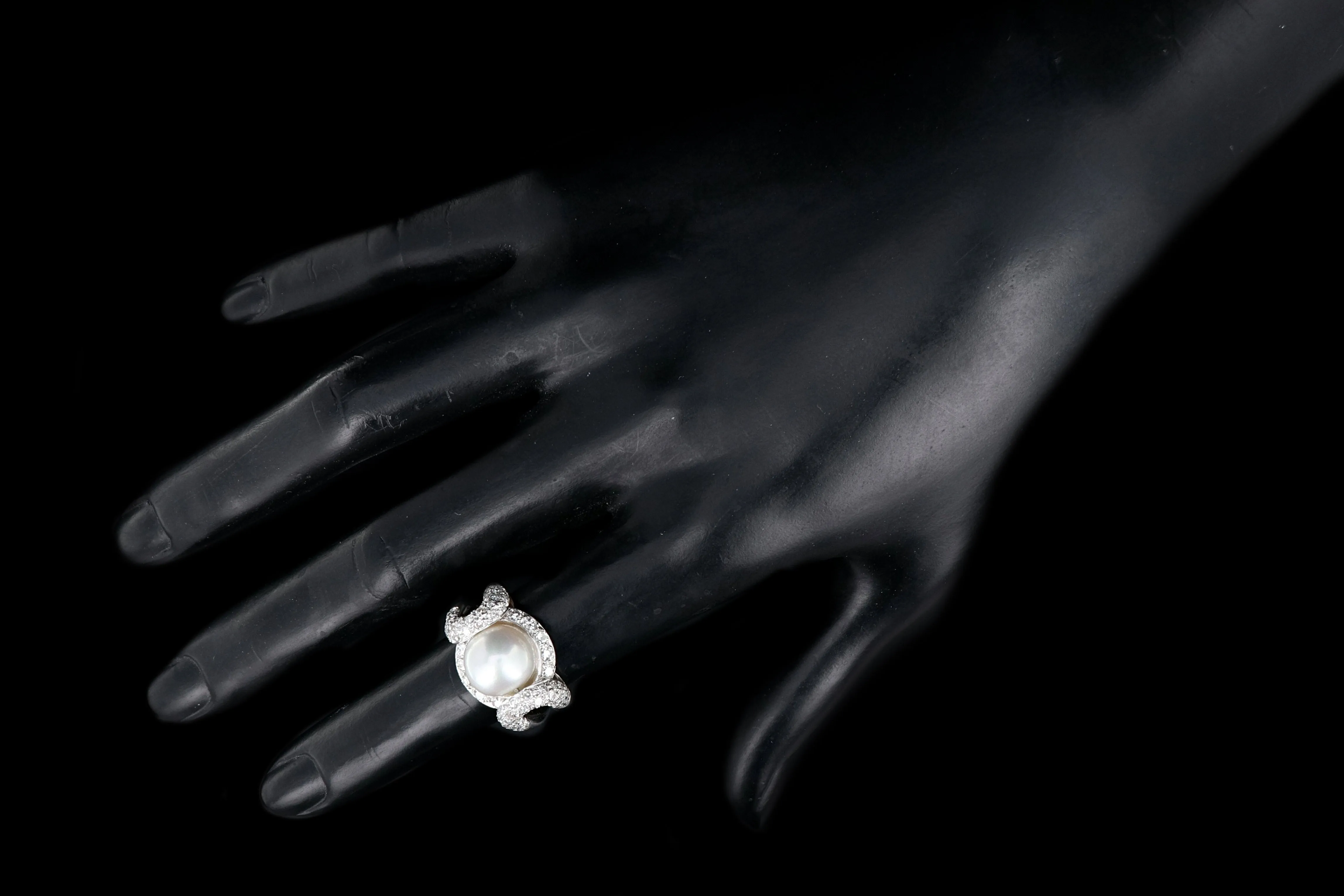 Modern Platinum 10.5mm Pearl and Diamond Ring