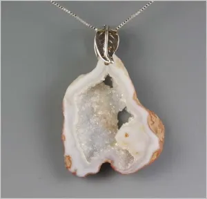 Natural Blue/Clear Agate Geode Slice Pendant Necklace