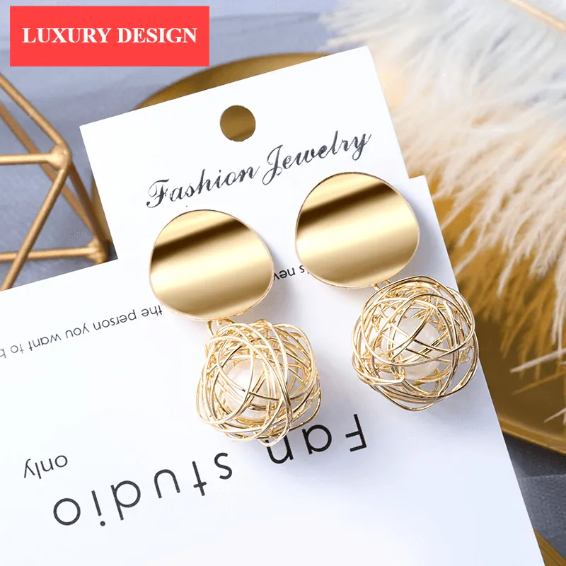 New Elegant Luxury Vintage Geometric Gold Dangle Drop Earrings For Women And Female Wedding