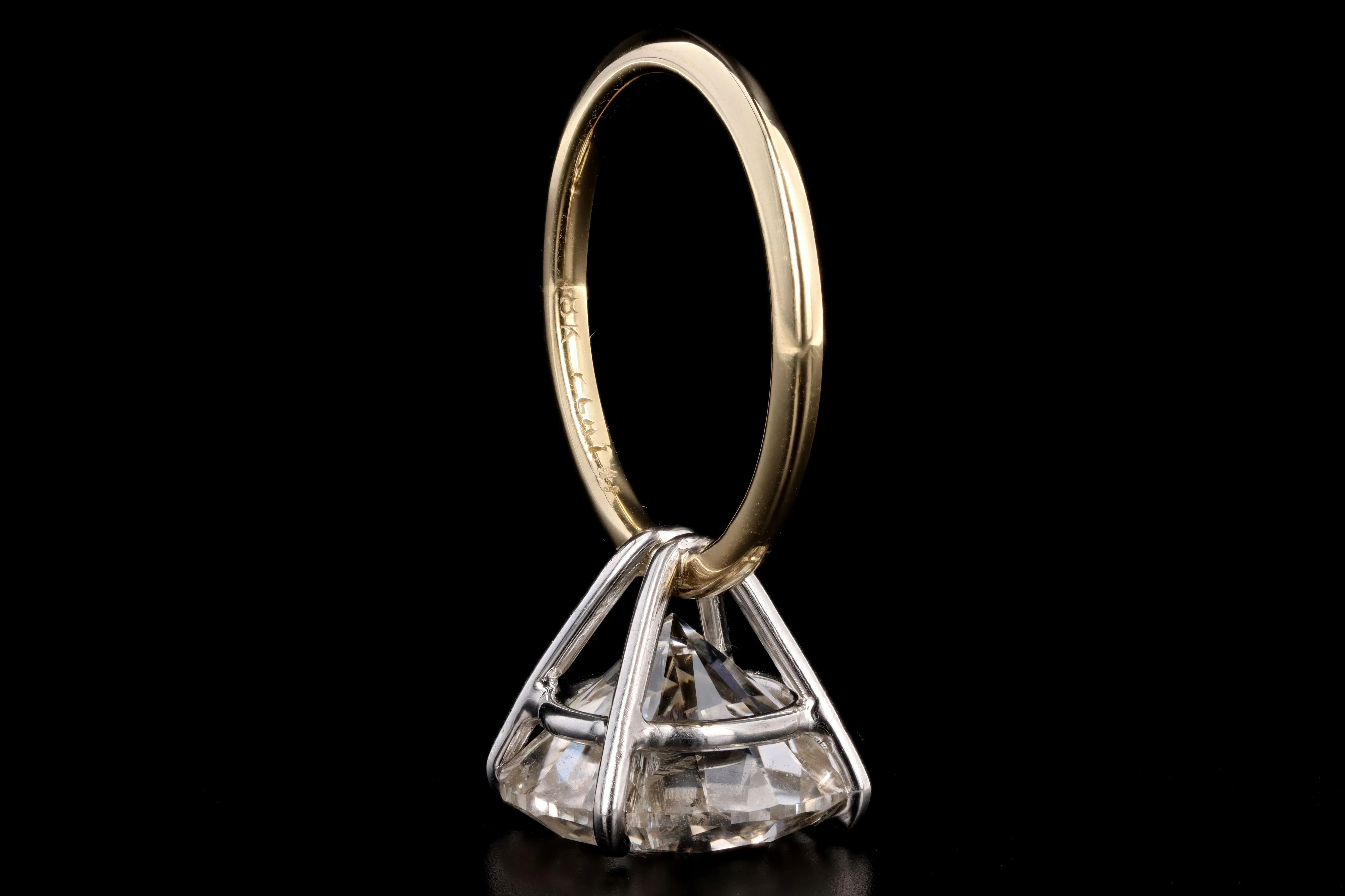 New Handmade 18K Yellow Gold & Platinum 8.08 Carat Round Brilliant Cut Diamond Engagement Ring