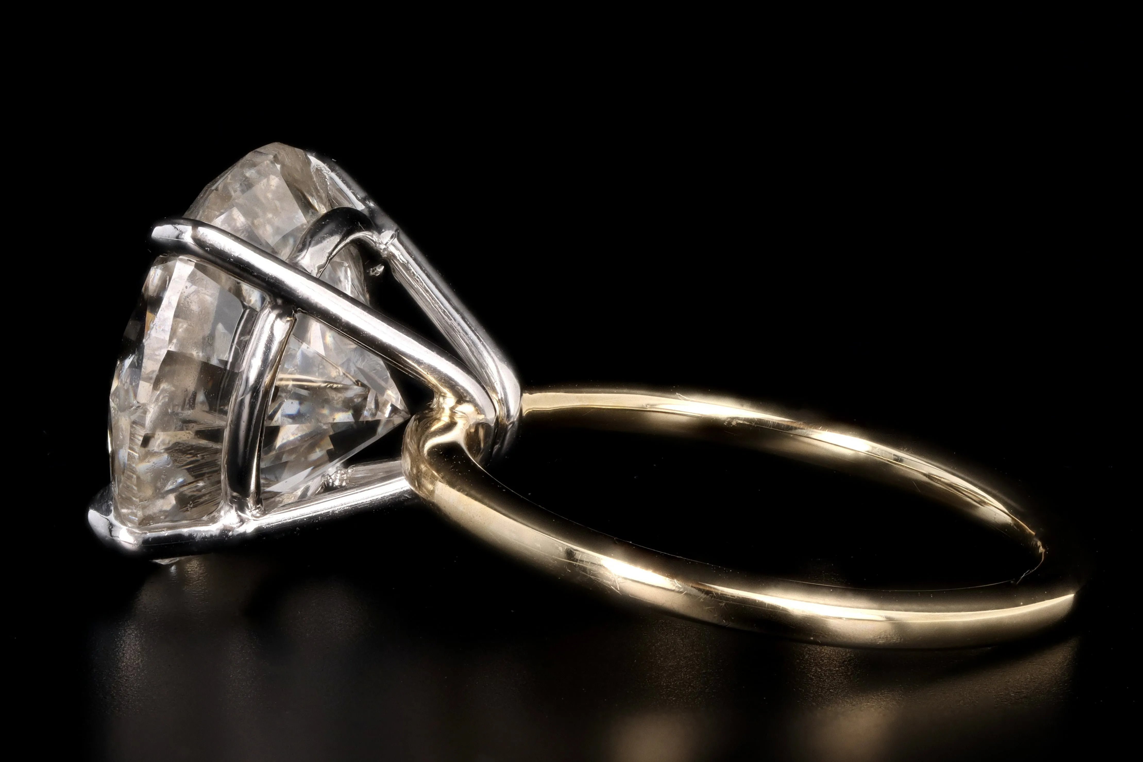 New Handmade 18K Yellow Gold & Platinum 8.08 Carat Round Brilliant Cut Diamond Engagement Ring