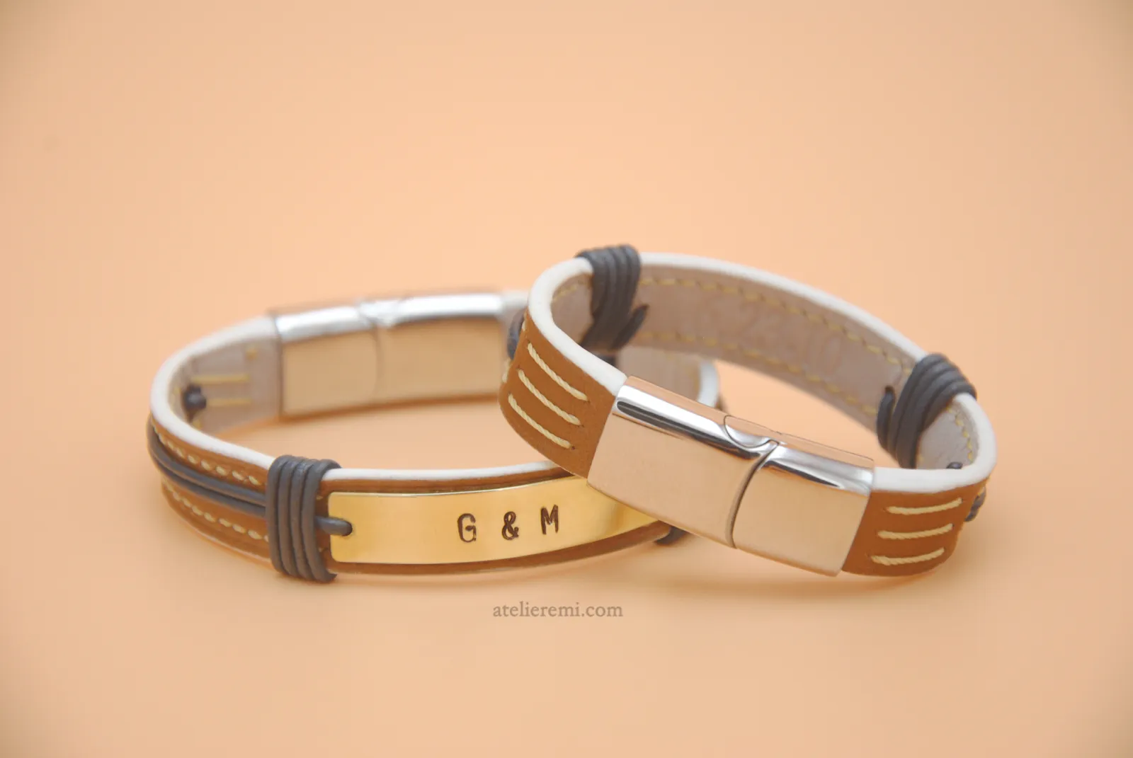 No. B02C | Grace Bracelet Set (Cowhide Lined Interior)