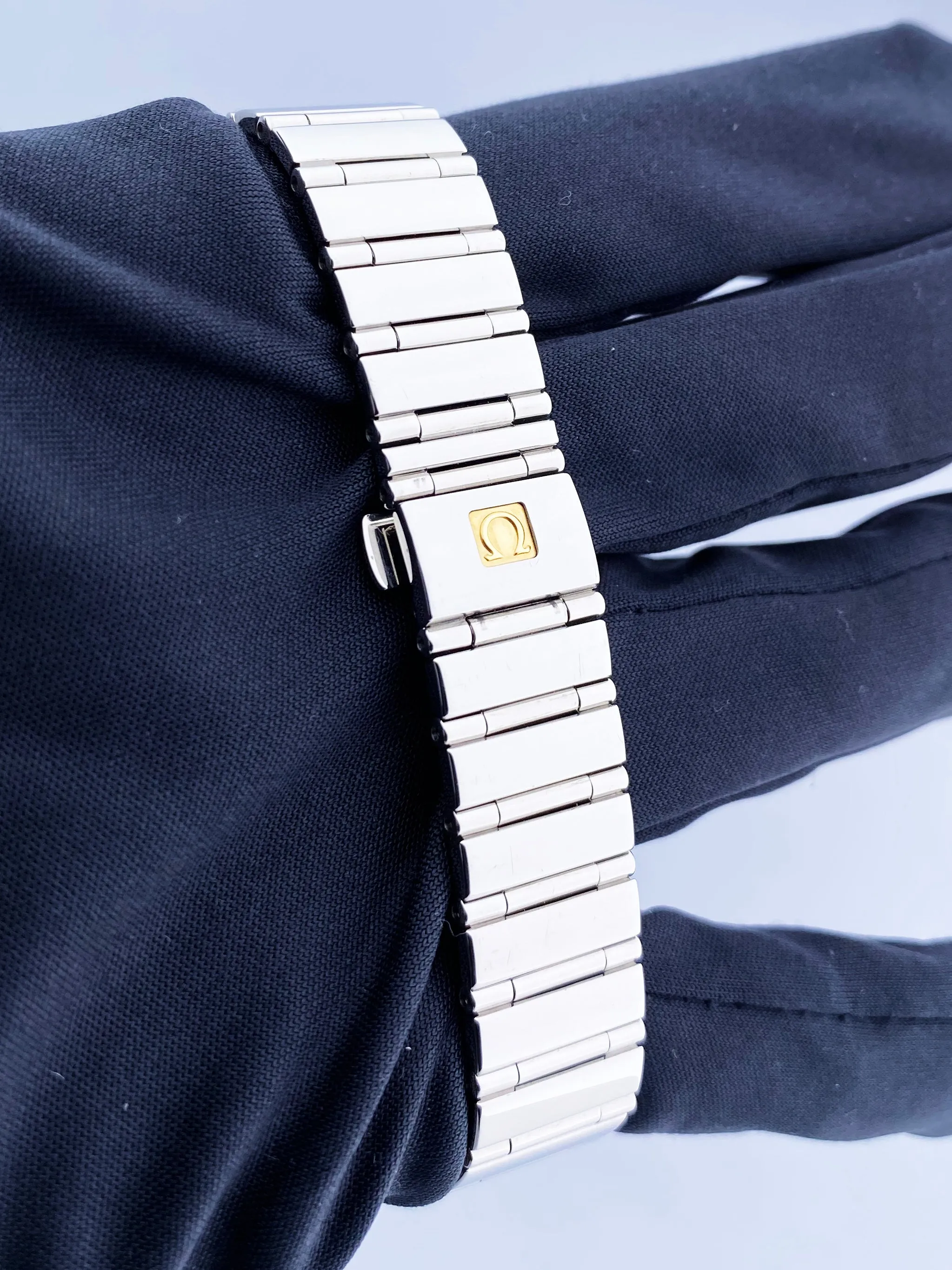 Omega Constellation Quadra MINI 1537.71.00 Ladies Watch