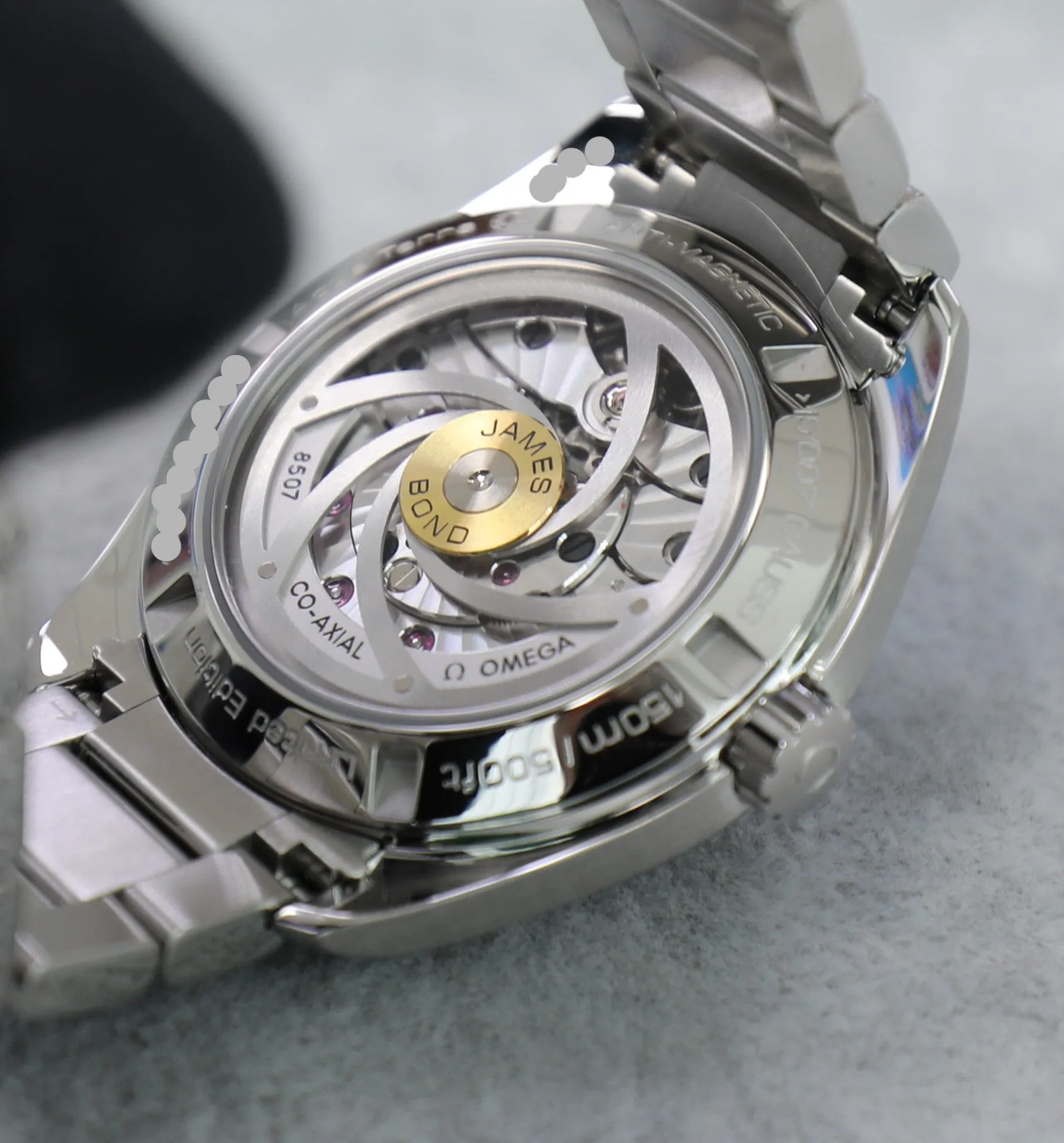 Omega Seamaster Aqua Terra – James Bond – Unworn – Limited Edition Spectre – Full Set
