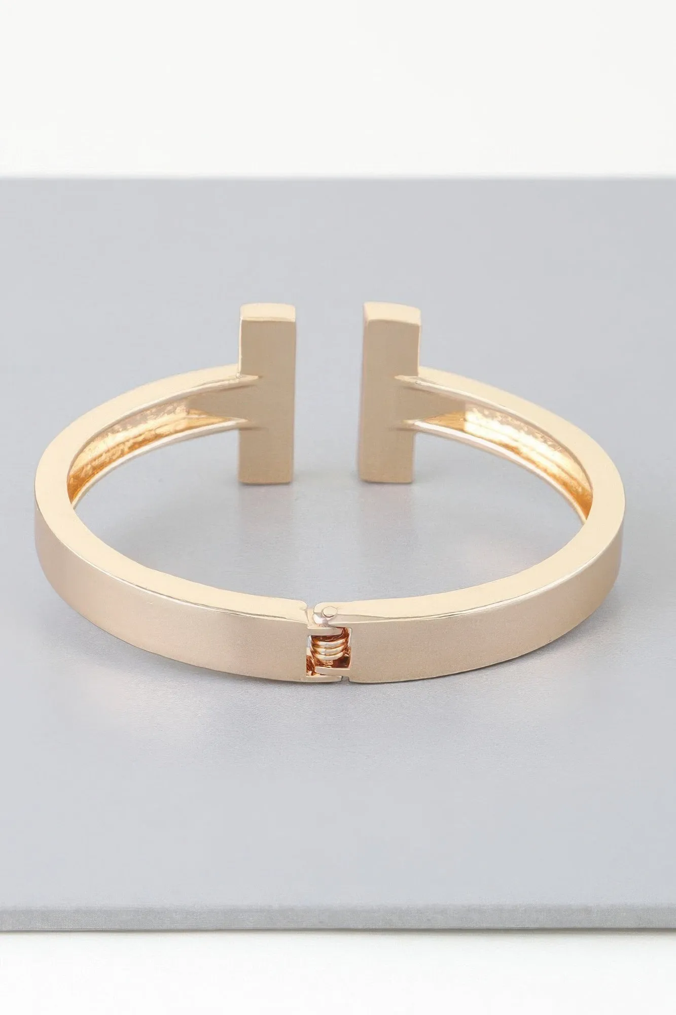 Open Pillar Cuff Bracelet