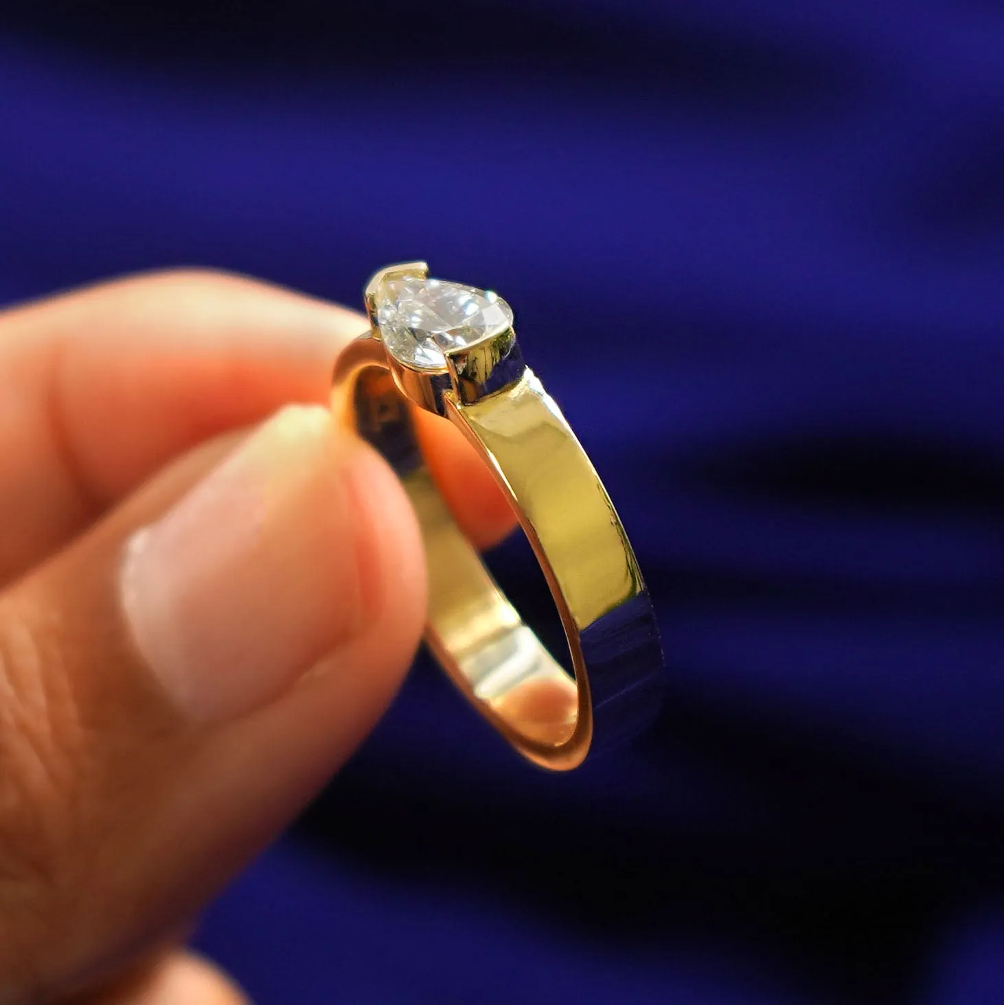 Pear Lab Diamond Ring