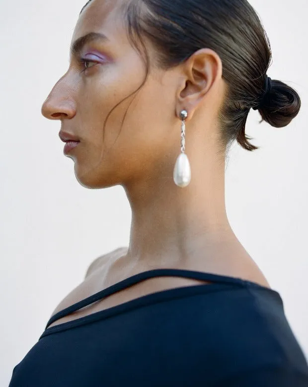 Pearl on Chain Steel Drop