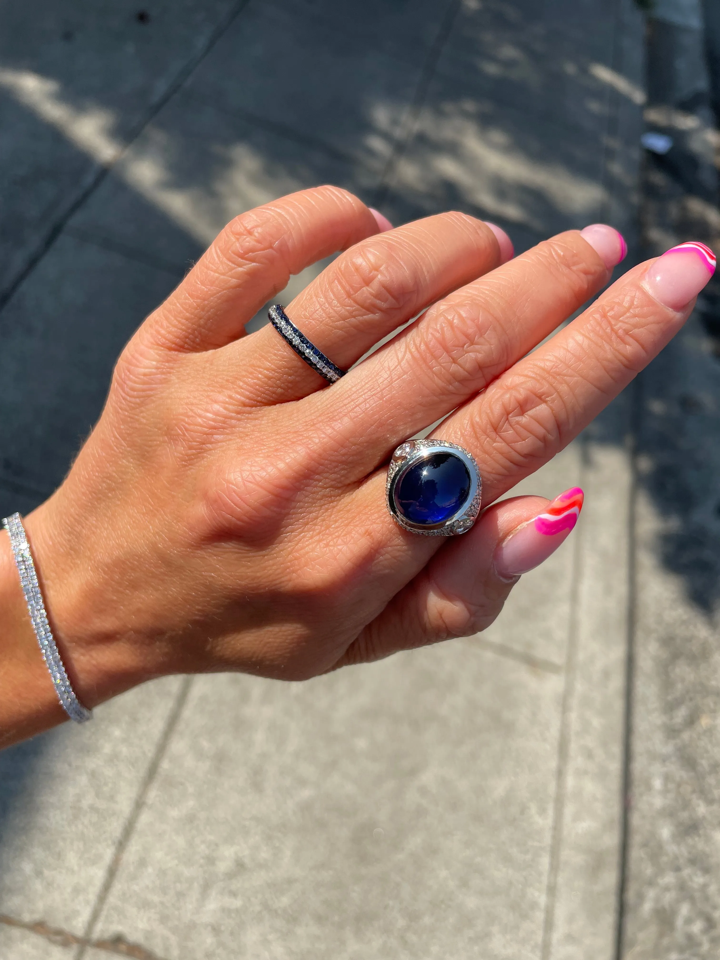 Platinum Bezel Set Oval Cabochon Sapphire And Diamond Ring (13.40ctw)