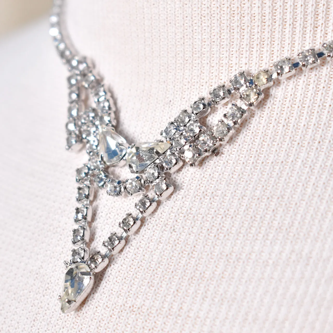 Rhinestone Point Necklace Set