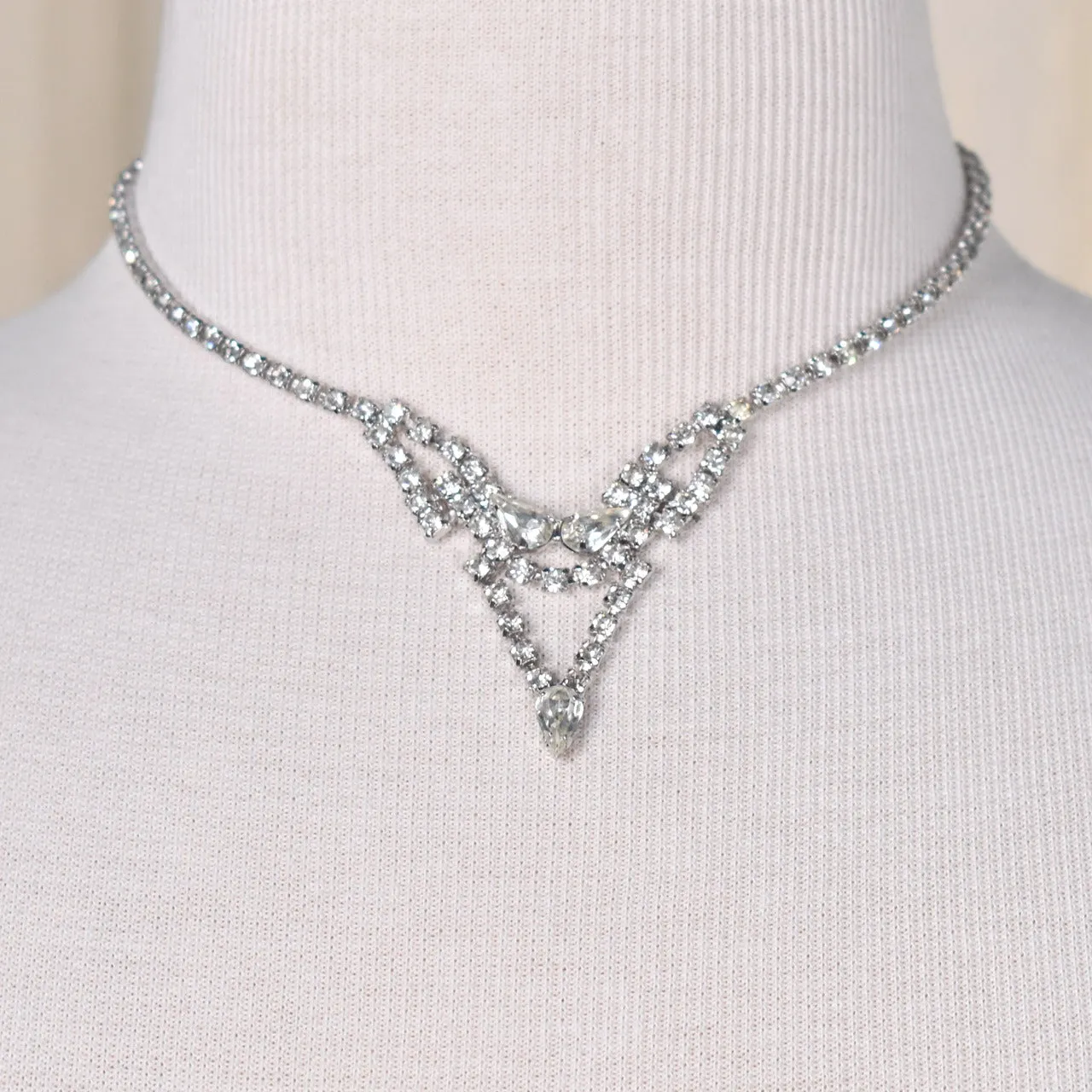 Rhinestone Point Necklace Set