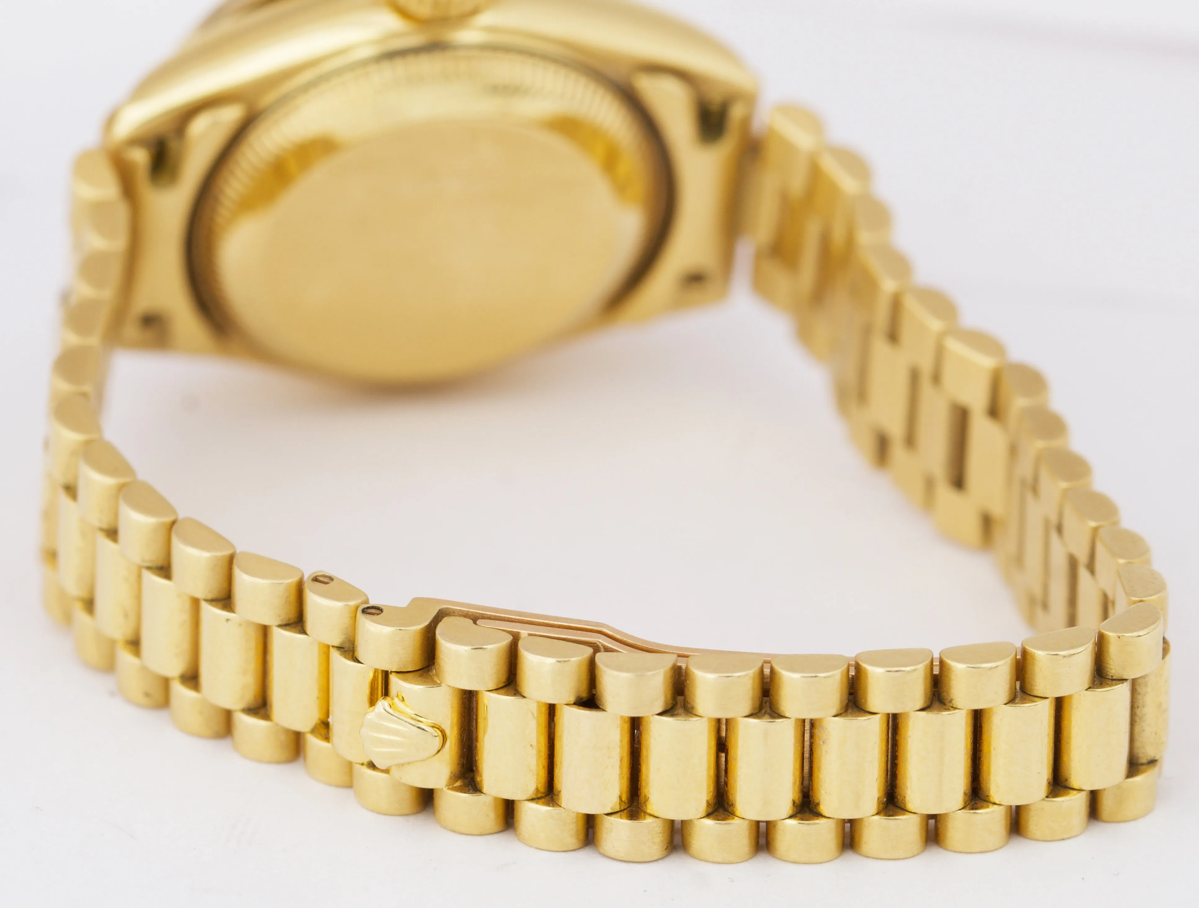 Rolex DateJust President 26mm DIAMOND BEZEL White Roman 18K Yellow Gold 69178