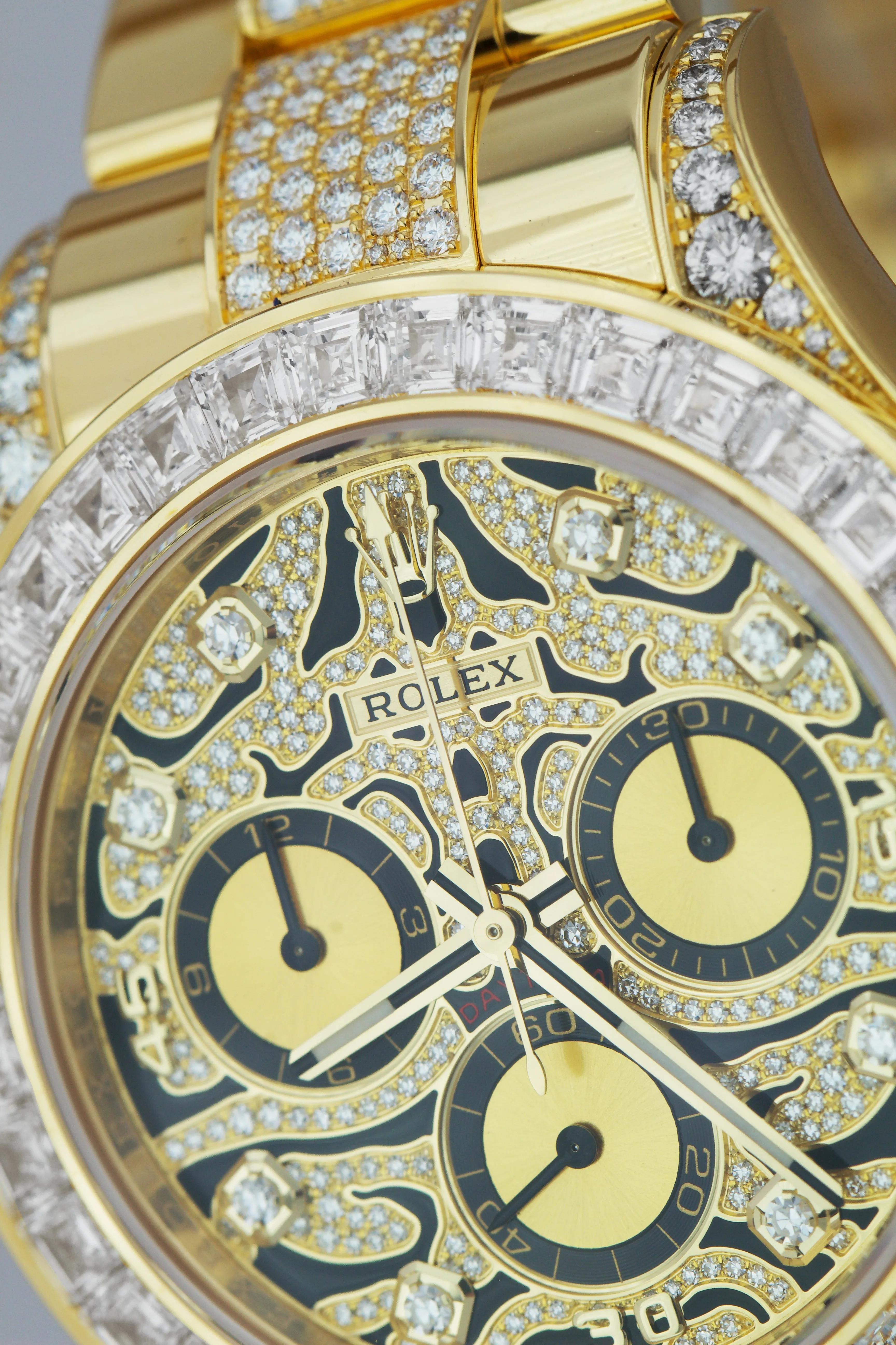 Rolex Daytona Yellow Gold FACTORY DIAMOND 'Eye Of The Tiger' Watch 116598 TBR