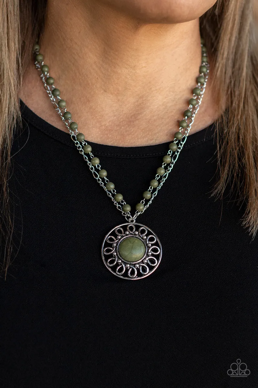 Sahara Suburb Green Paparazzi Necklace
