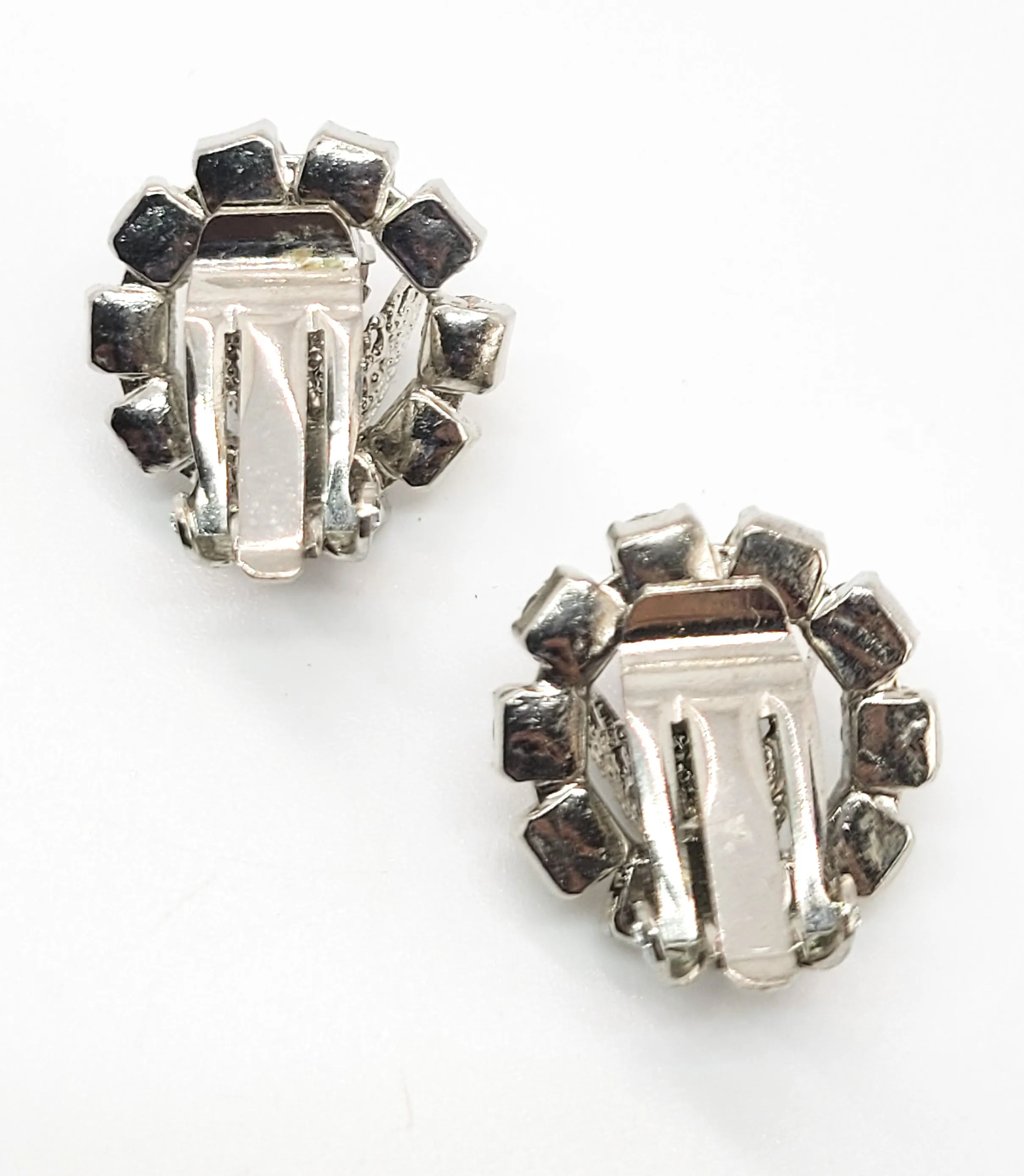 Sapphire blue vintage flower cup silver toned Mid century MCM clip on earrings